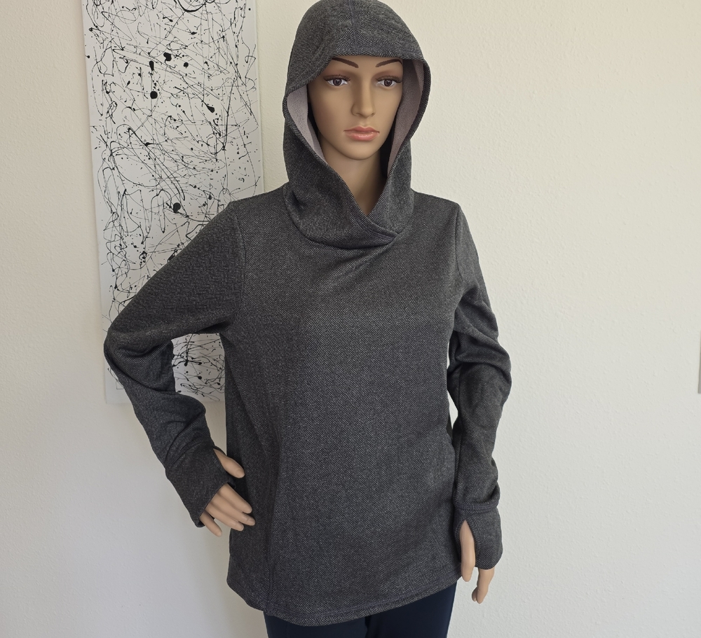 Champion Kangaroo Heathered Gray Chevron Hooded Sweatshirt